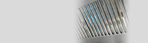 Großaufnahme eins UV-C Raumluftentkeimers.