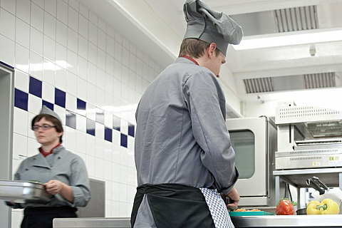 Ergonomisches Arbeiten in der Küche