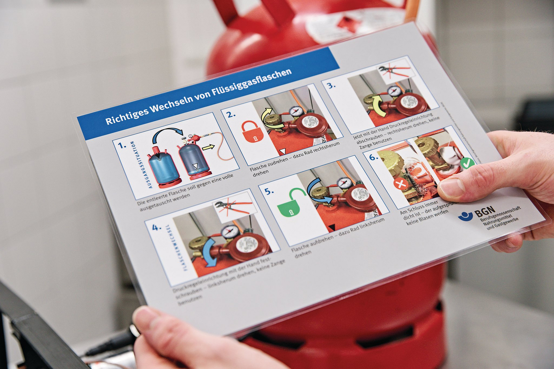 Richtiges Wechseln von Flüssiggasflaschen