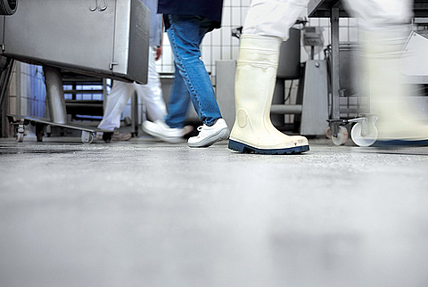 Rutschfester Boden in der Fleischwirtschaft