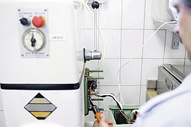 Prüfung einer Bäckereimaschine